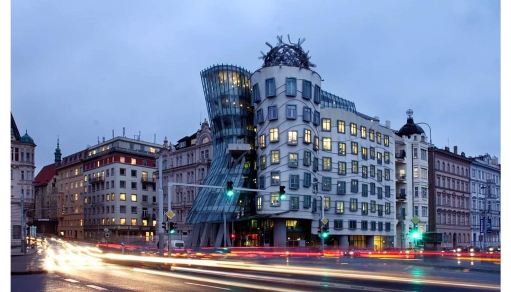 Dancing House (4)